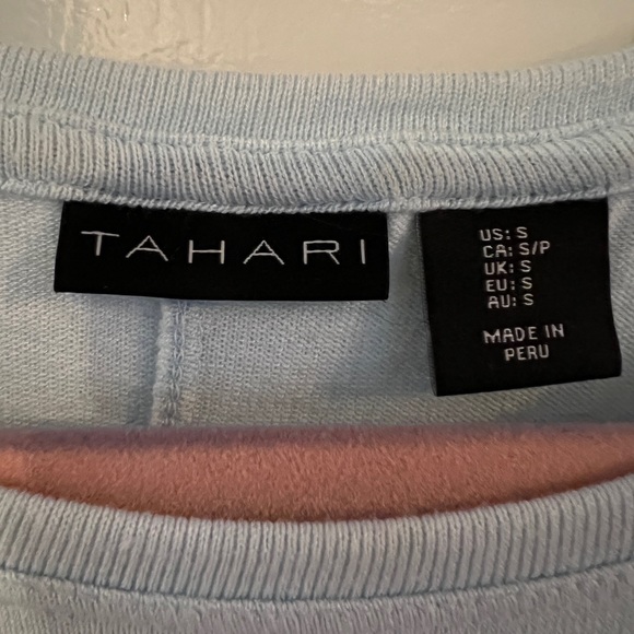 TAHARI SWEATER. Lightweight. Robins Egg Blue SZ Small Petite. Loose/Forg… - Picture 2 of 5